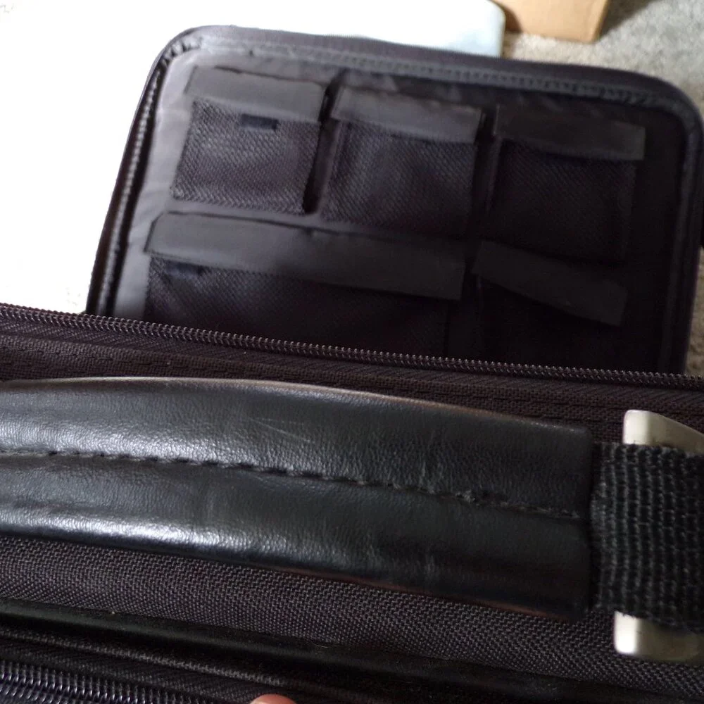 Samsonite crossbody laptop bag black Travel Work Bag